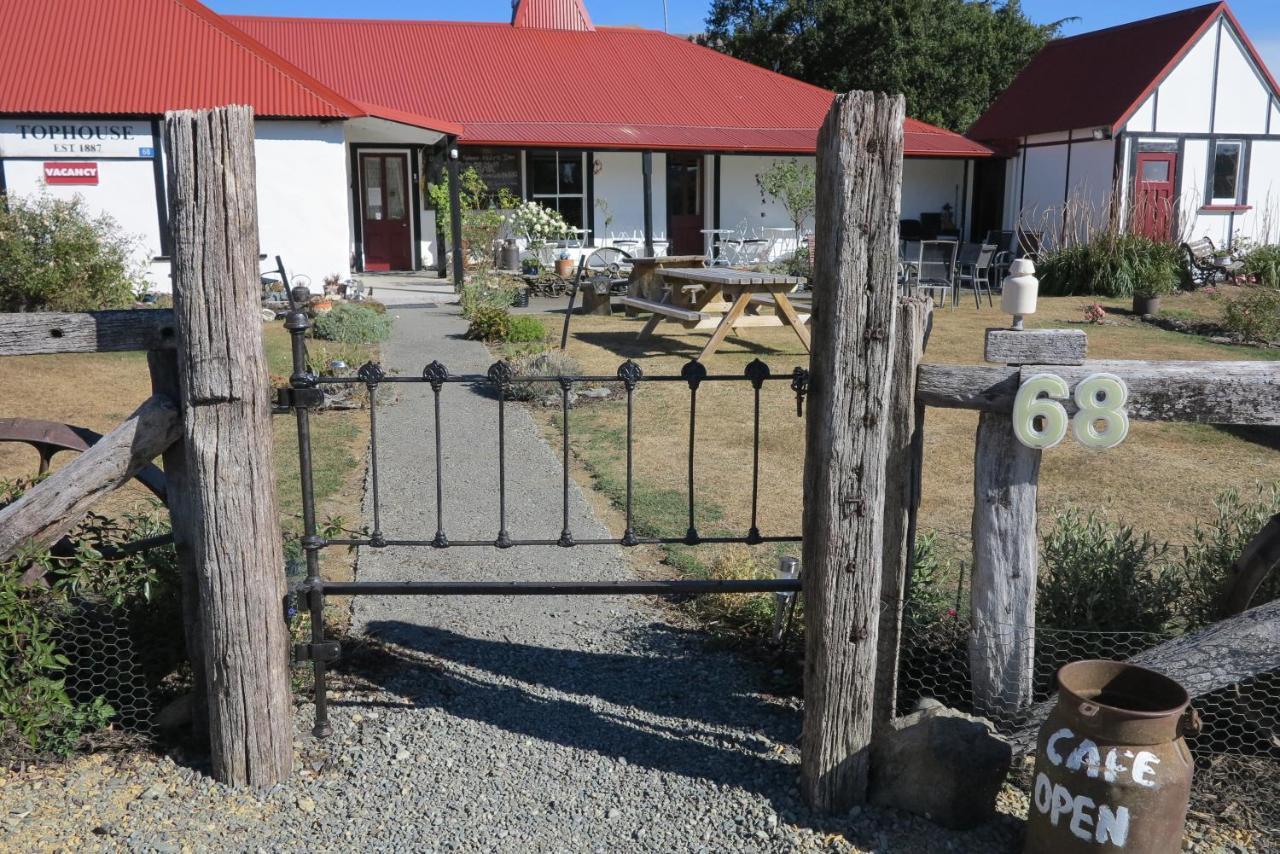 Tophouse Mountainview Cottages Saint Arnaud Exterior photo