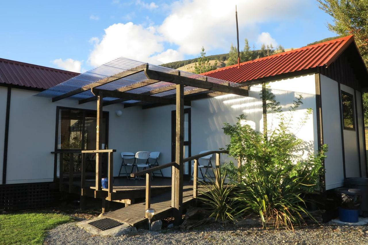 Tophouse Mountainview Cottages Saint Arnaud Exterior photo