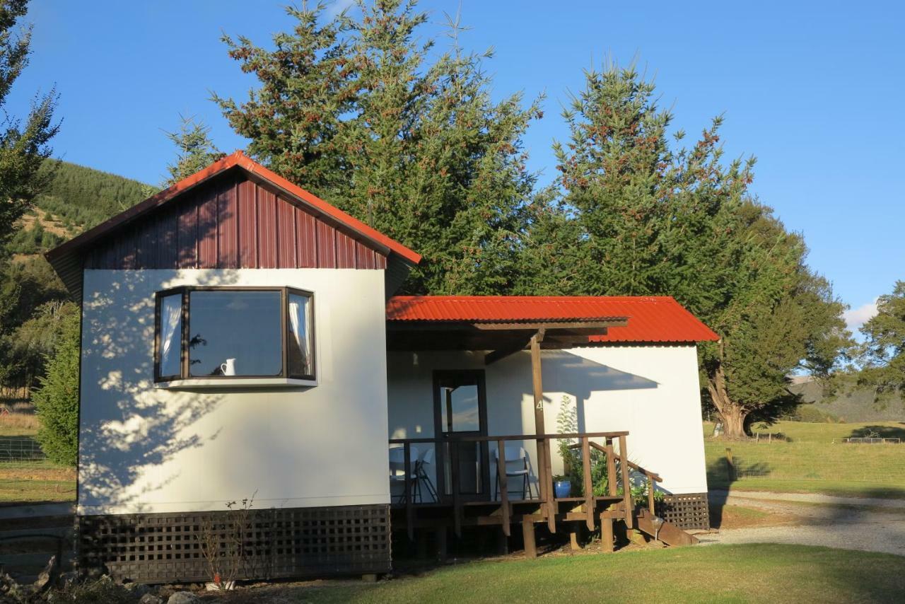 Tophouse Mountainview Cottages Saint Arnaud Exterior photo